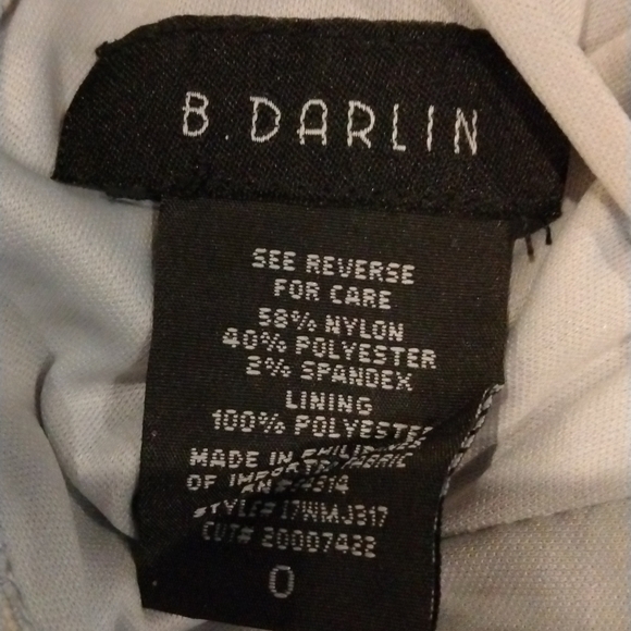 𝅺LACEY dress size 0. Nice for prom - Picture 8 of 8